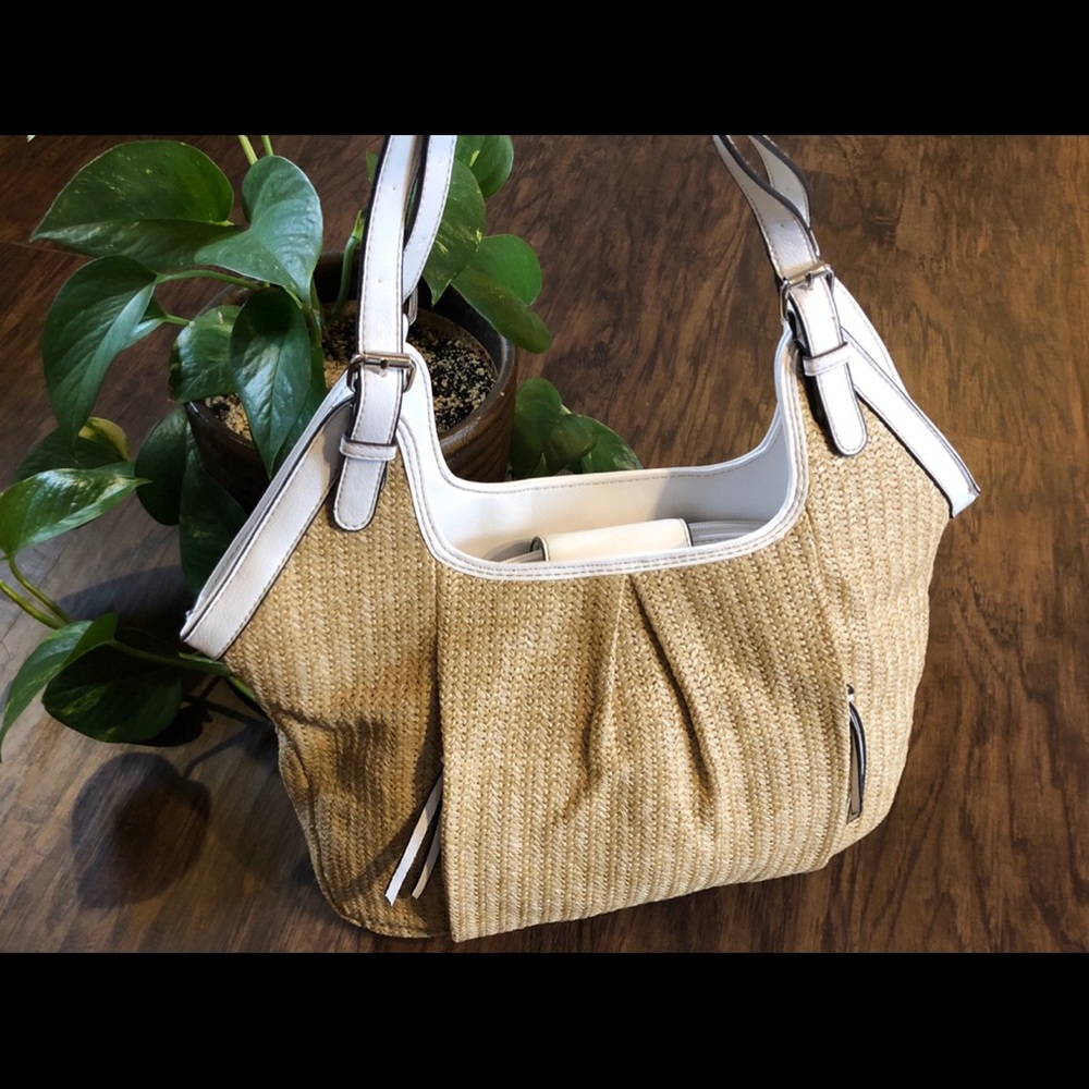 Croft & Barrow Straw Bag